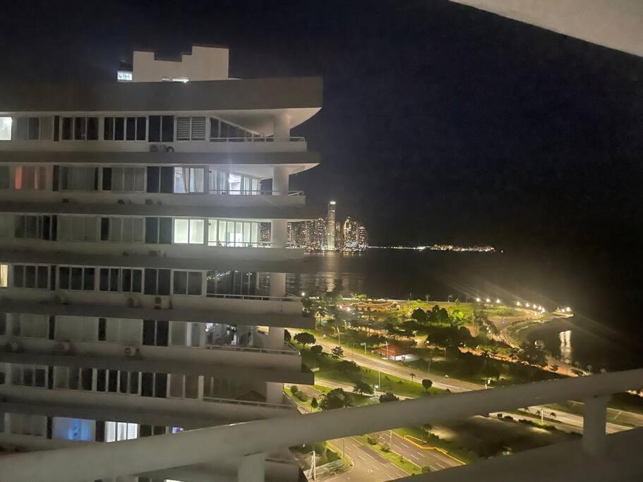 Hermoso Apartamento Con Una De Las Mejores Vistas Apartment Панама Сити Екстериор снимка